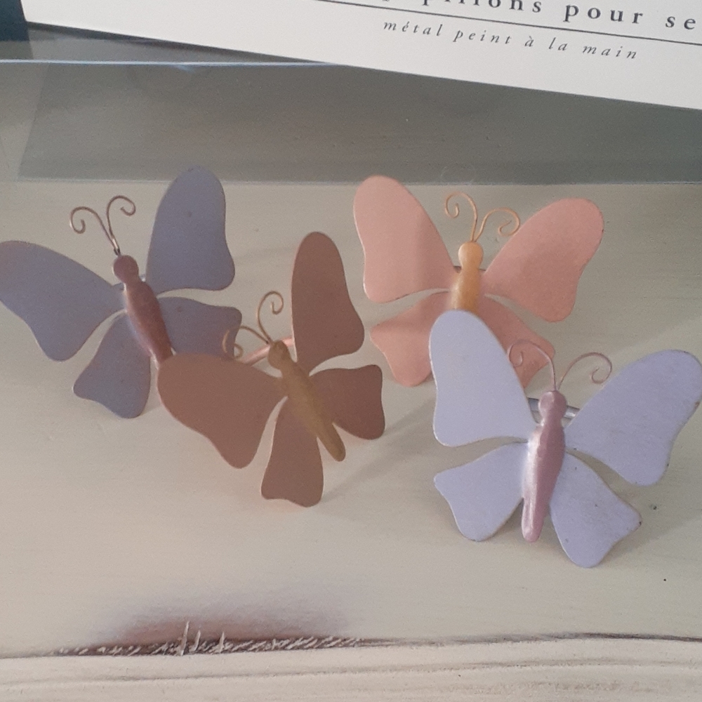 ! Metal Pier 1 Butterfly Napkin Rings